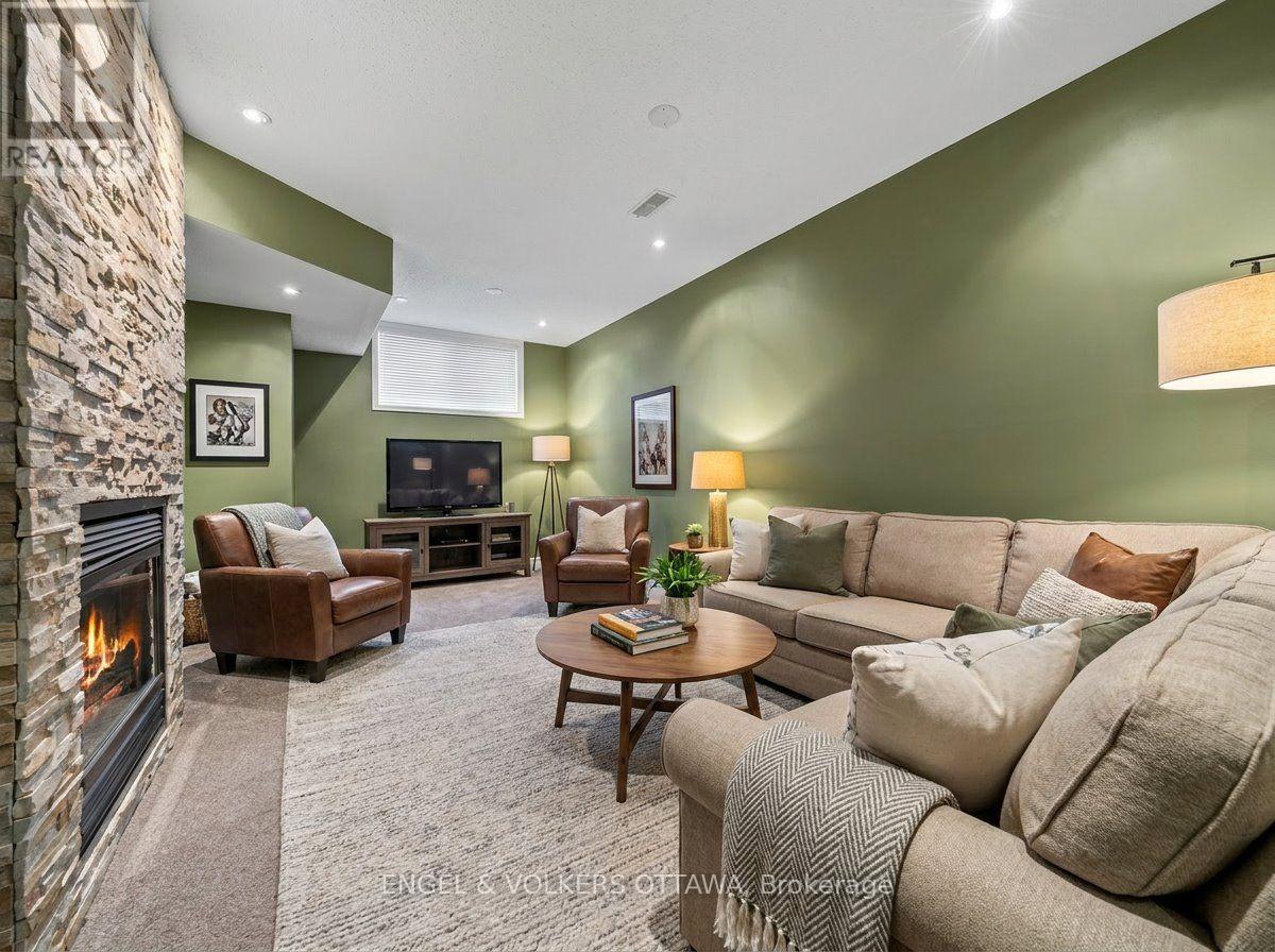 319 Hillsboro Private, Ottawa, Ontario  K2M 3B2 - Photo 33 - X13233196