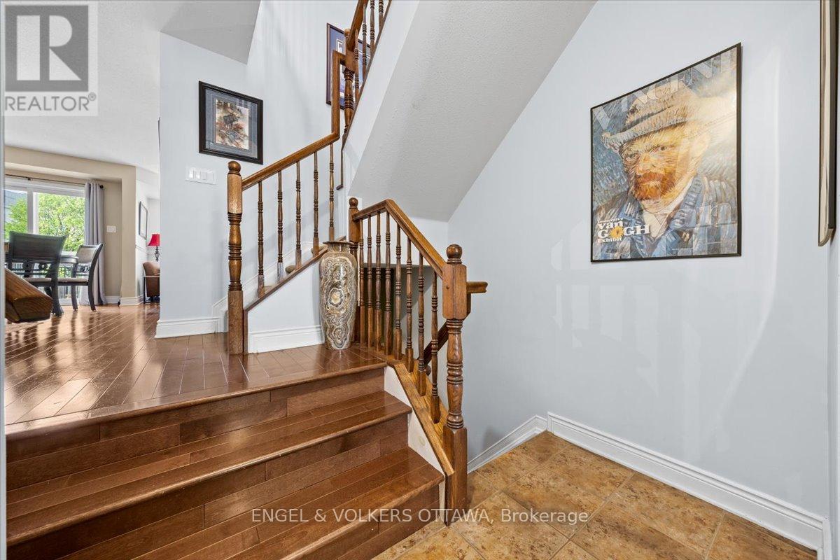 319 Hillsboro Private, Ottawa, Ontario  K2M 3B2 - Photo 5 - X13233196