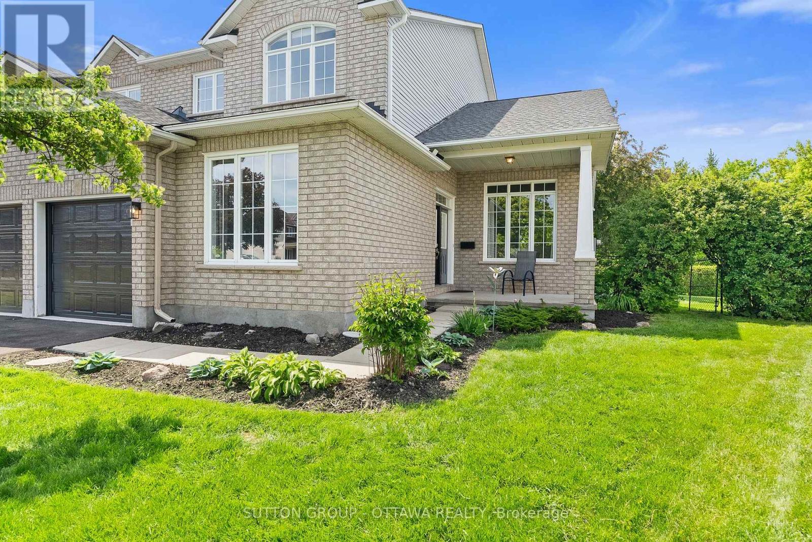 4195 Wolfe Point Way, Ottawa, Ontario K1V 1P5 - Photo 2 - X13233444
