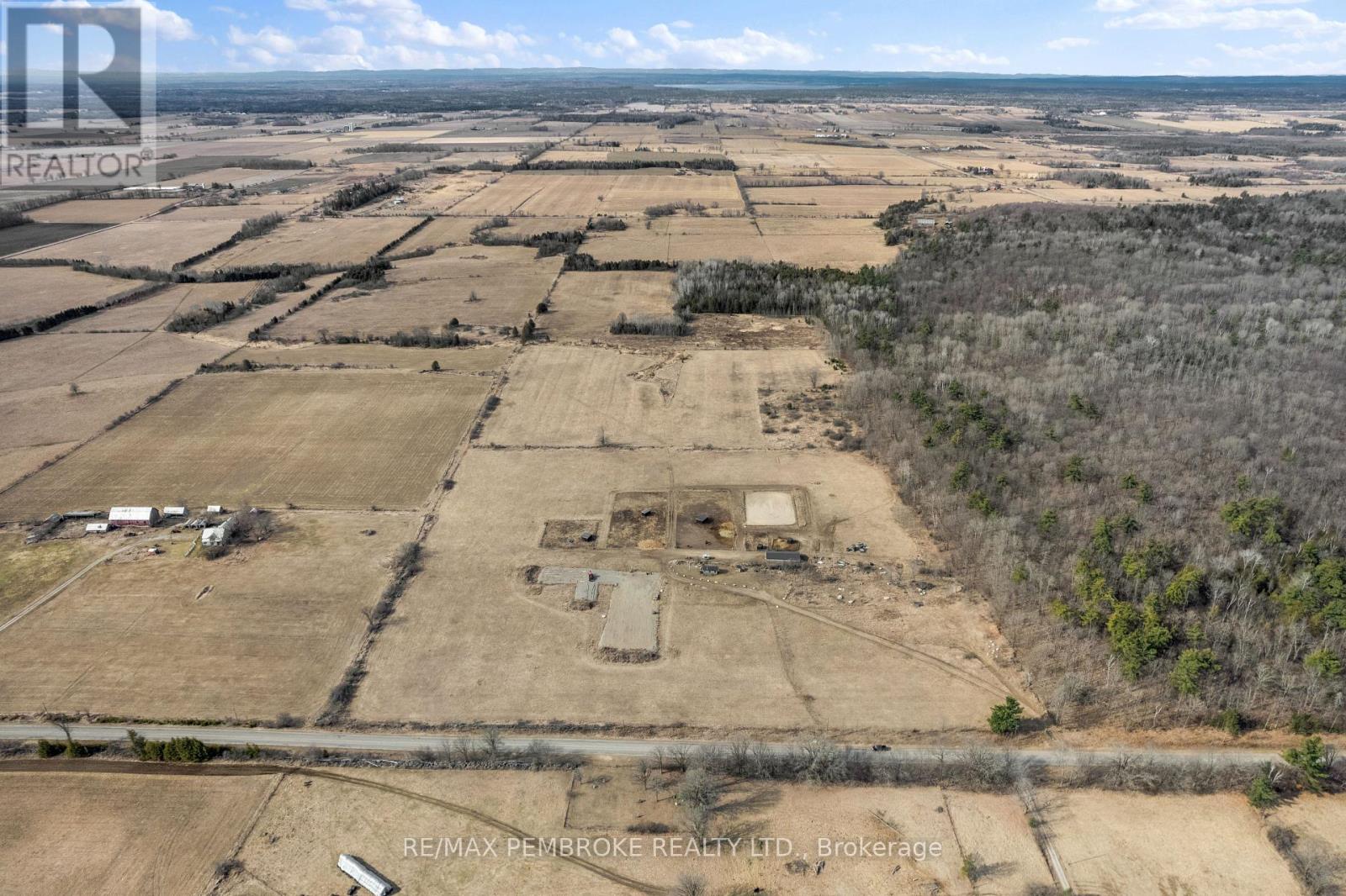 2111 SNAKE RIVER LINE, Laurentian Valley, Ontario