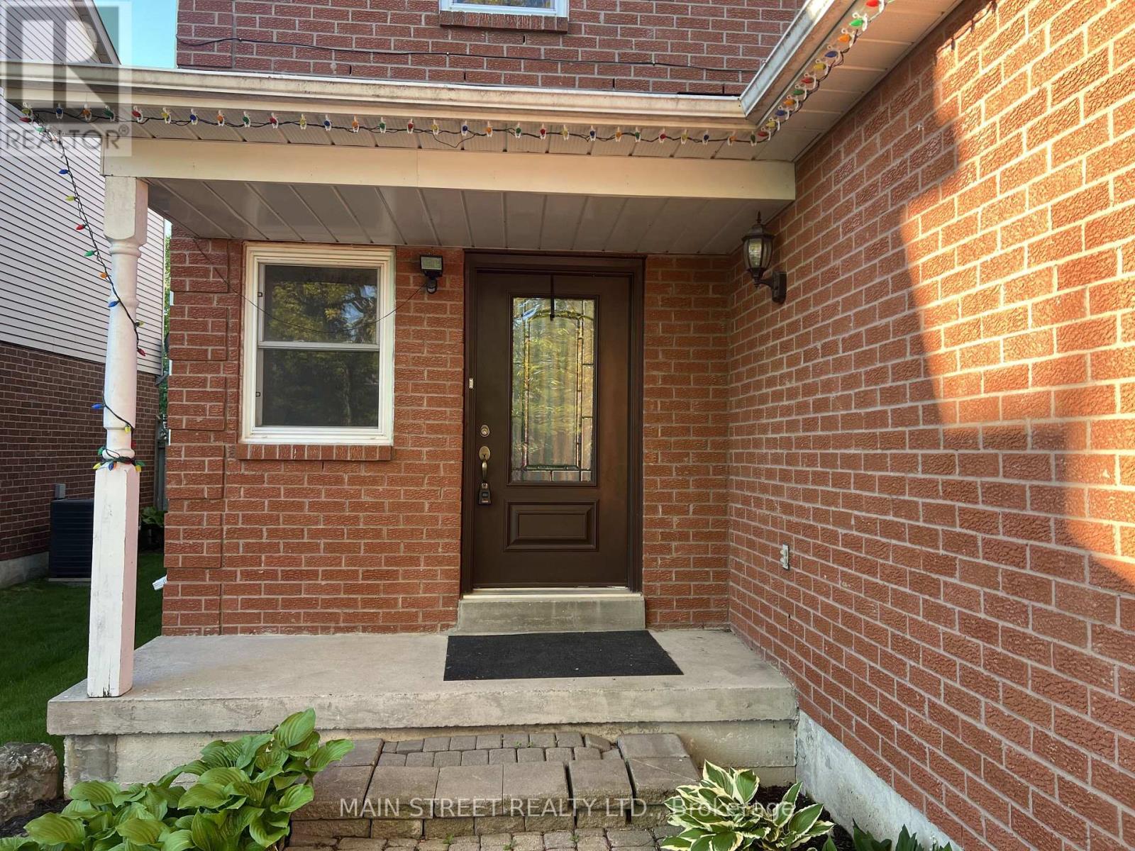 14 Ailsa Drive, Georgina, Ontario  L4P 3N5 - Photo 3 - N13228378