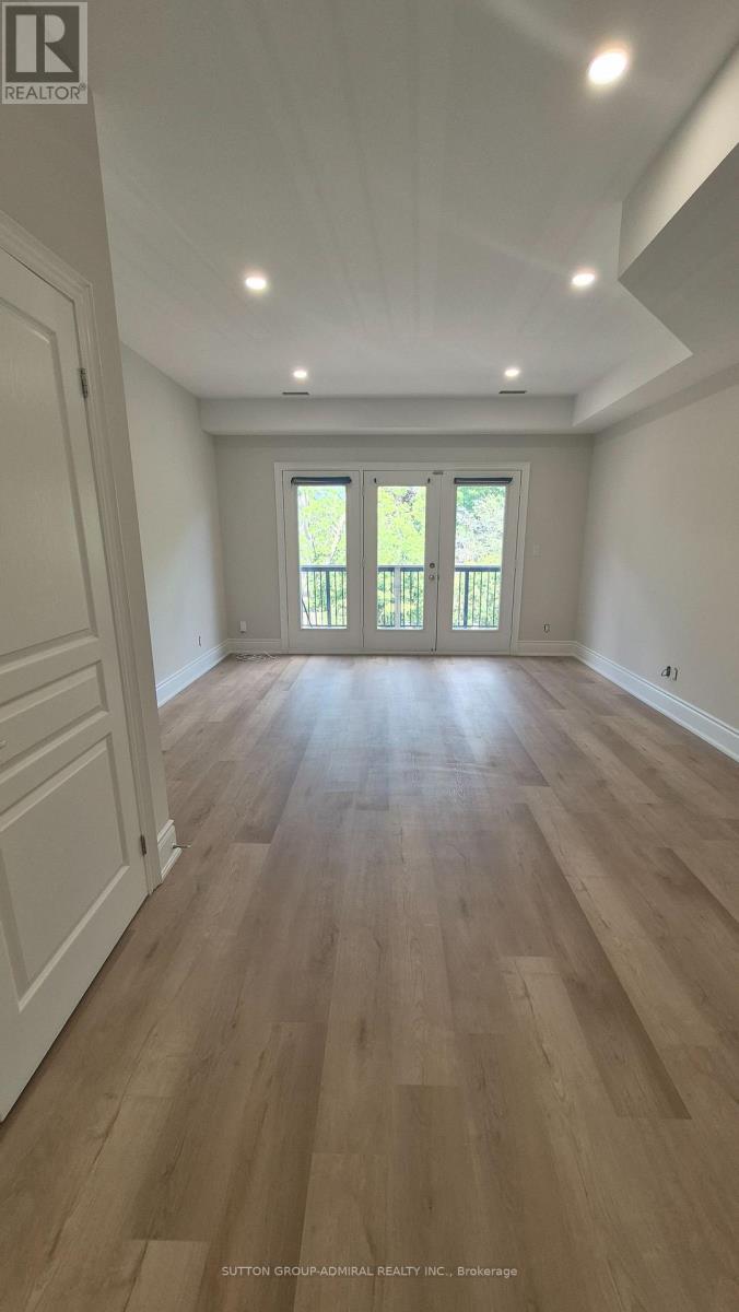 611 Marlee Avenue, Toronto, Ontario  M6B 2E1 - Photo 9 - W13232800