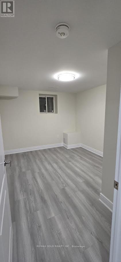 Bsmt - 27 Brookdale Crescent W, Brampton, Ontario  L6T 1M8 - Photo 6 - W13232918