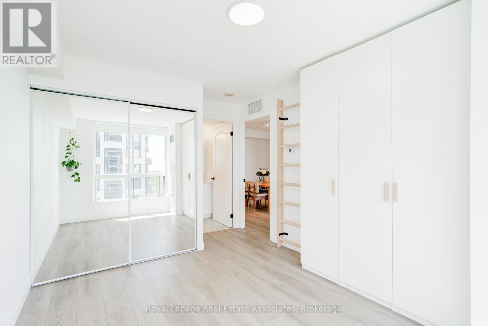 705 - 70 High Park Avenue, Toronto, Ontario  M6P 1A1 - Photo 21 - W13232942