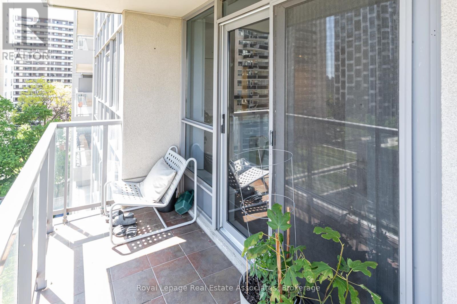 705 - 70 High Park Avenue, Toronto, Ontario  M6P 1A1 - Photo 35 - W13232942