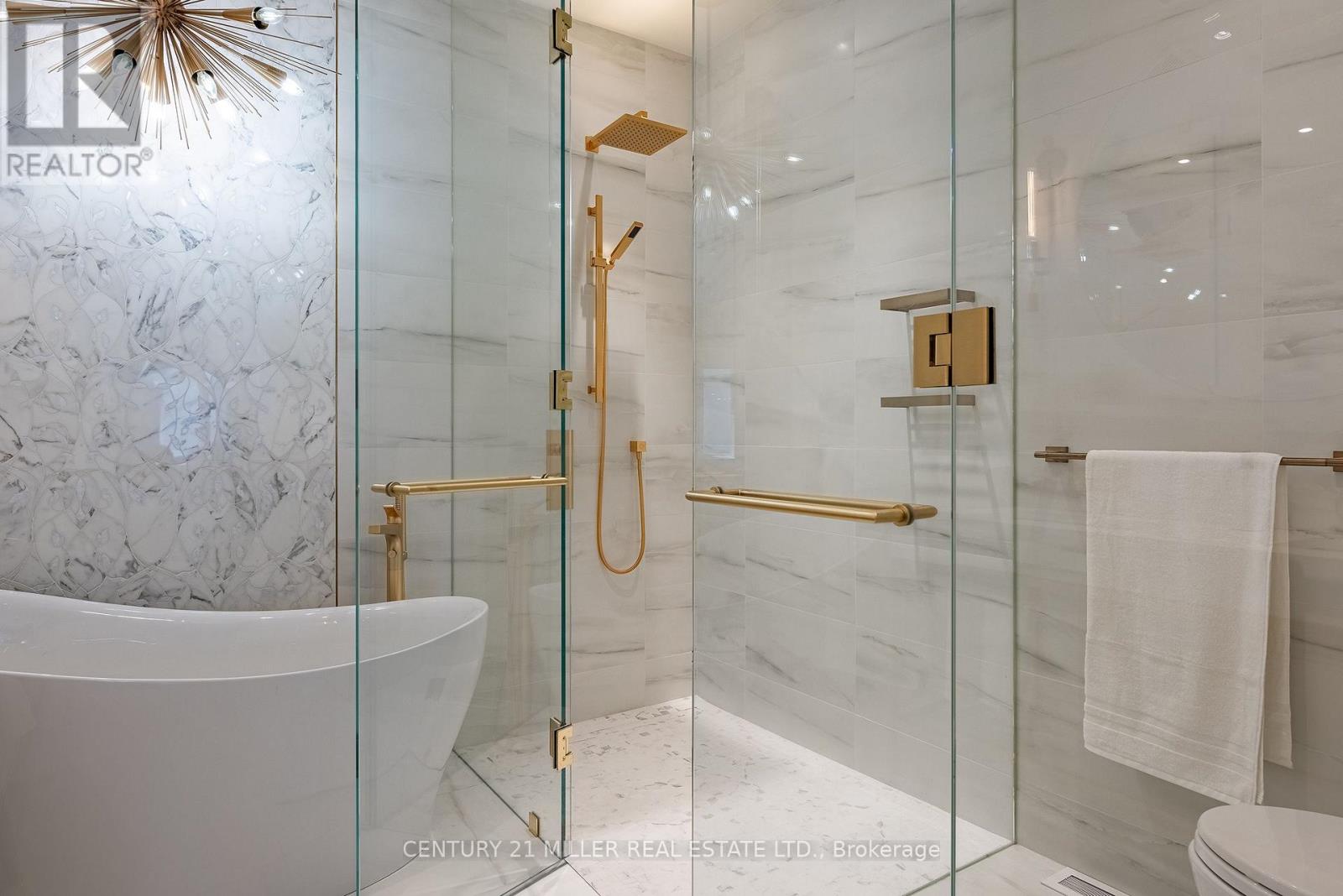 211 Church Street, Oakville, Ontario  L6J 1N4 - Photo 28 - W13233010