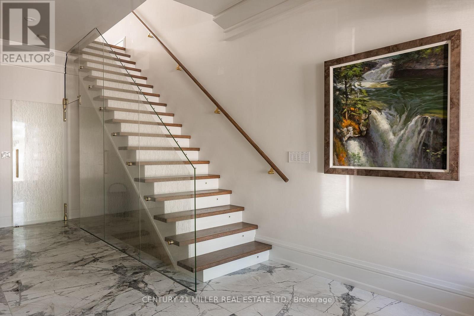 211 Church Street, Oakville, Ontario  L6J 1N4 - Photo 6 - W13233010