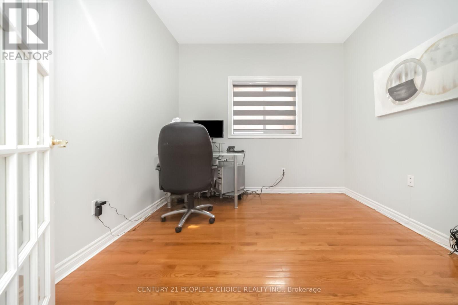753 Envoy Drive, Mississauga, Ontario  L5W 1H3 - Photo 11 - W13233046