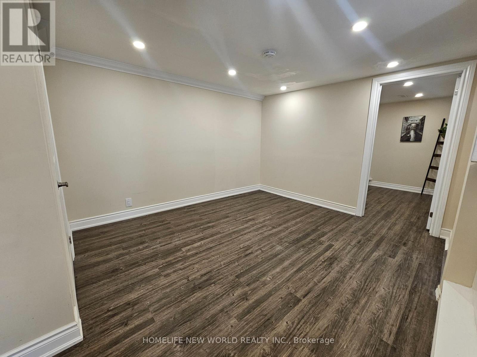 Lower - 458 Appledore Crescent, Mississauga, Ontario  L5B 2L6 - Photo 5 - W13233050
