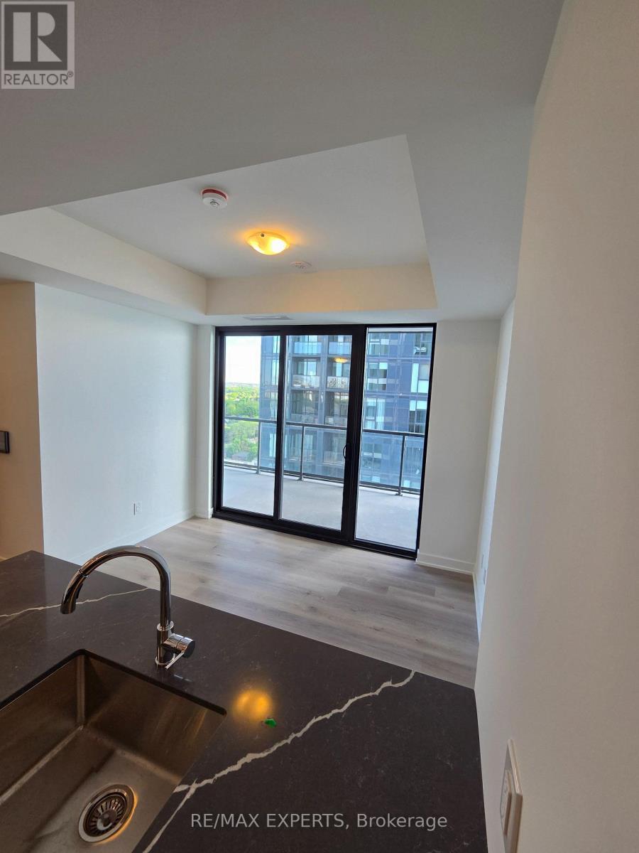 1903 - 2075 Lakeshore Road, Burlington, Ontario  L7R 0H3 - Photo 6 - W13233080