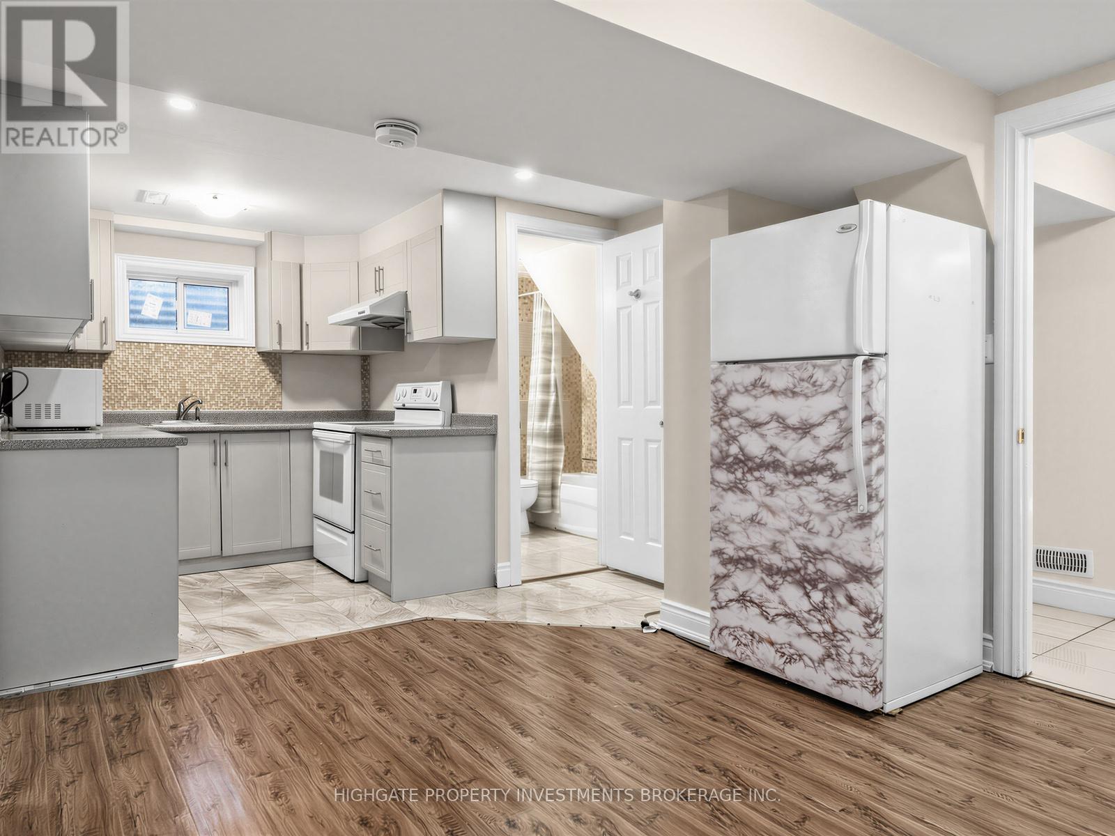Bsmt - 36 Reigate Avenue, Brampton, Ontario  L6V 2E3 - Photo 9 - W13233112