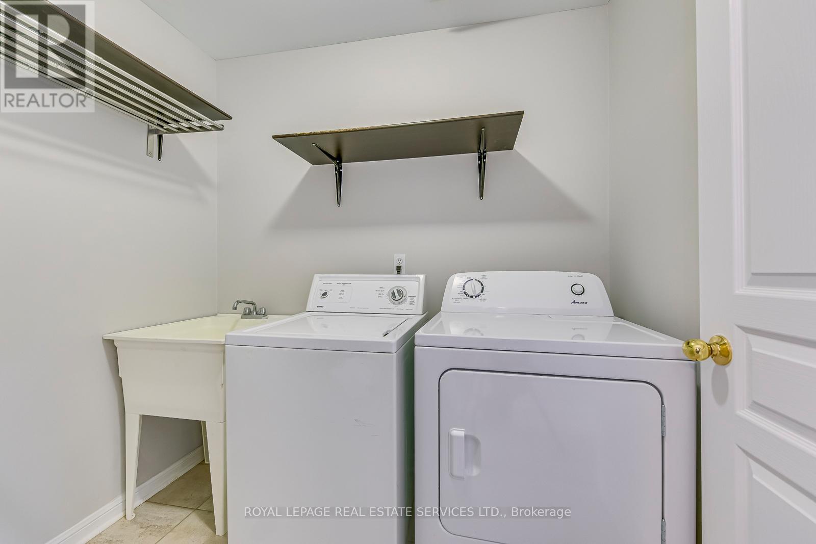 2268 Highcroft Road, Oakville, Ontario  L6M 4Y4 - Photo 24 - W13233126