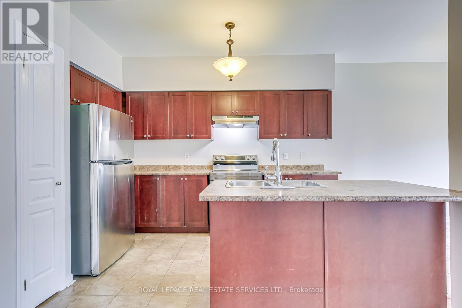 2268 Highcroft Road, Oakville, Ontario  L6M 4Y4 - Photo 8 - W13233126
