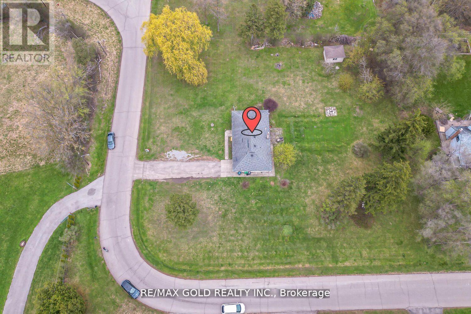 59 Marysfield Drive, Brampton, Ontario  L6P 0J2 - Photo 2 - W13233152