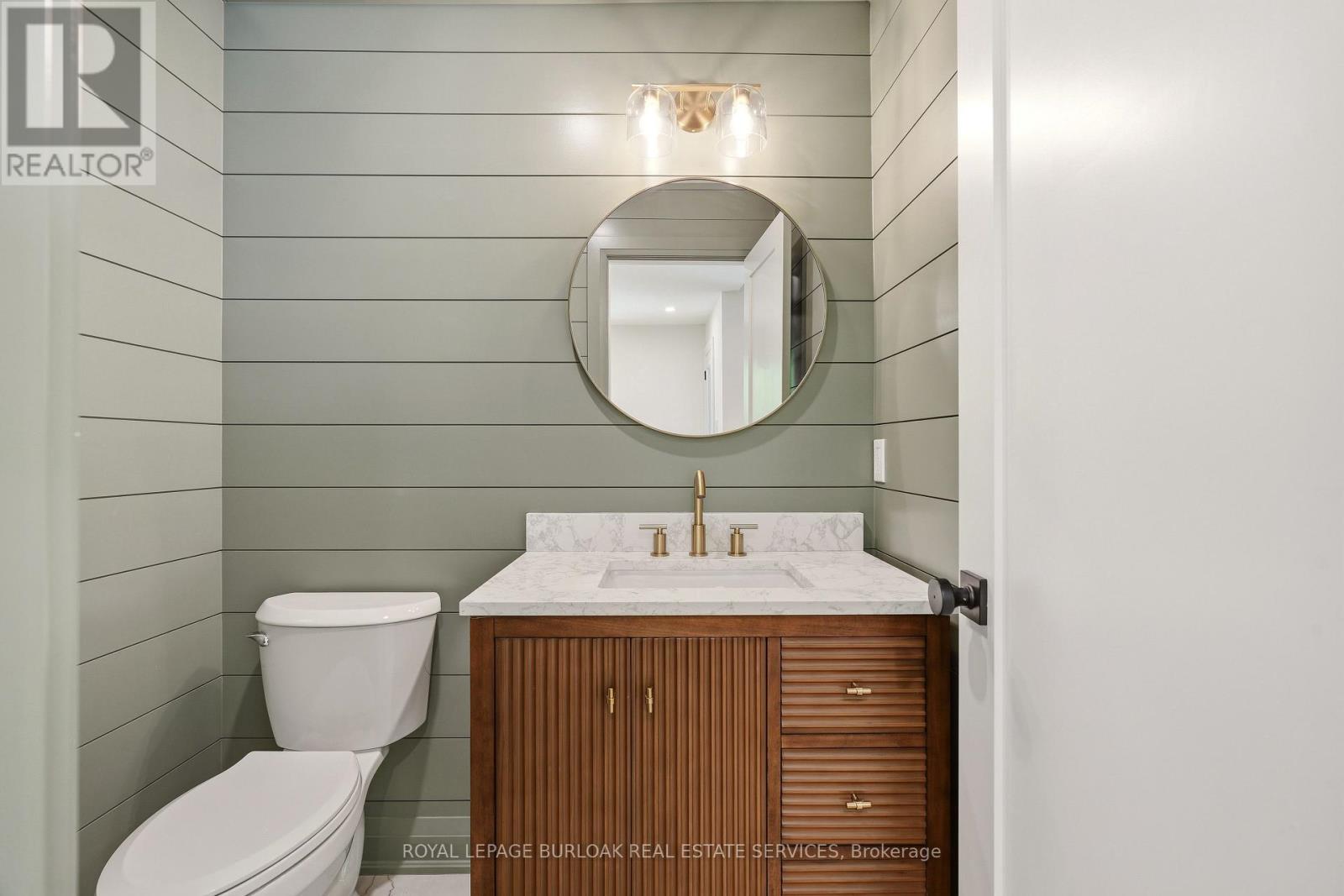 1928 Four Seasons Drive, Burlington, Ontario  L7P 2Y1 - Photo 23 - W13233156