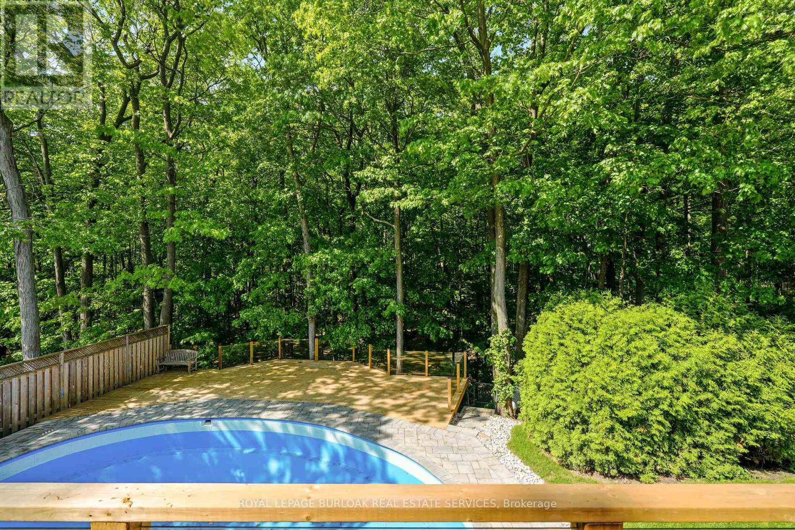 1928 Four Seasons Drive, Burlington, Ontario  L7P 2Y1 - Photo 31 - W13233156