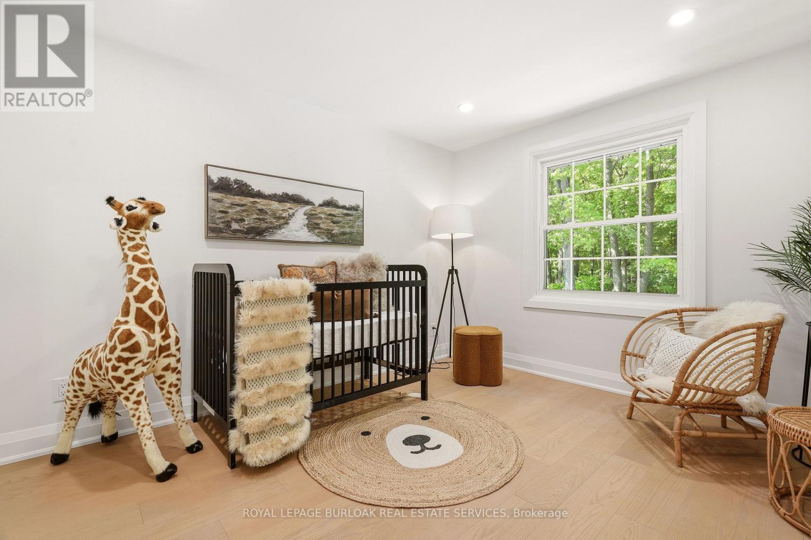 1928 Four Seasons Drive, Burlington, Ontario  L7P 2Y1 - Photo 35 - W13233156