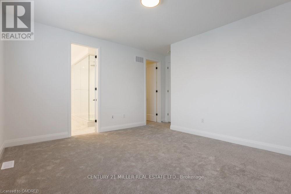1483 Varelas Passage, Oakville, Ontario  L6H 3S2 - Photo 22 - W13233164