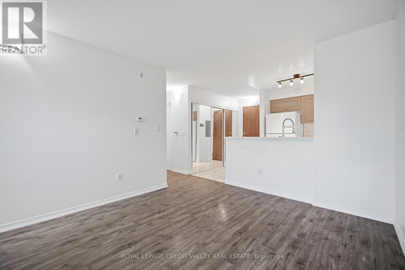 108 - 25 Via Rosedale, Brampton, Ontario  L7C 1C5 - Photo 12 - W13233188