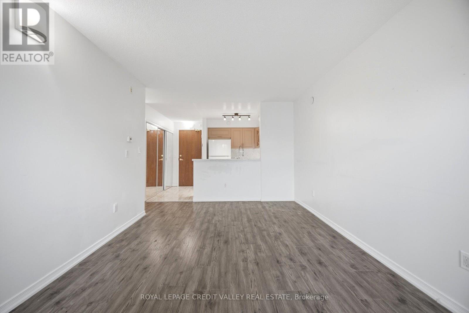 108 - 25 Via Rosedale, Brampton, Ontario  L7C 1C5 - Photo 14 - W13233188