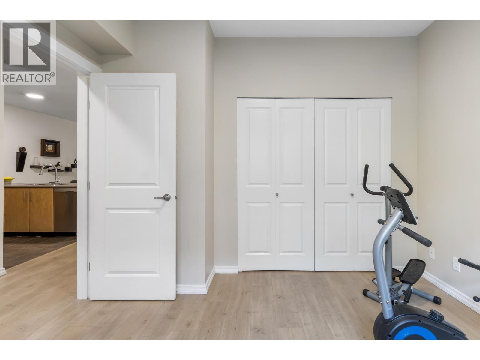 17 730 Farrow Street, Coquitlam, British Columbia  V3J 7Y7 - Photo 33 - R3129731