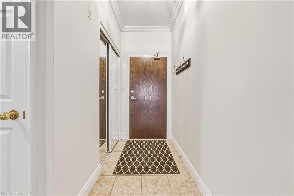 1000 Creekside Drive Unit# 204, Dundas, Ontario  L9H 7S6 - Photo 7 - 40836241