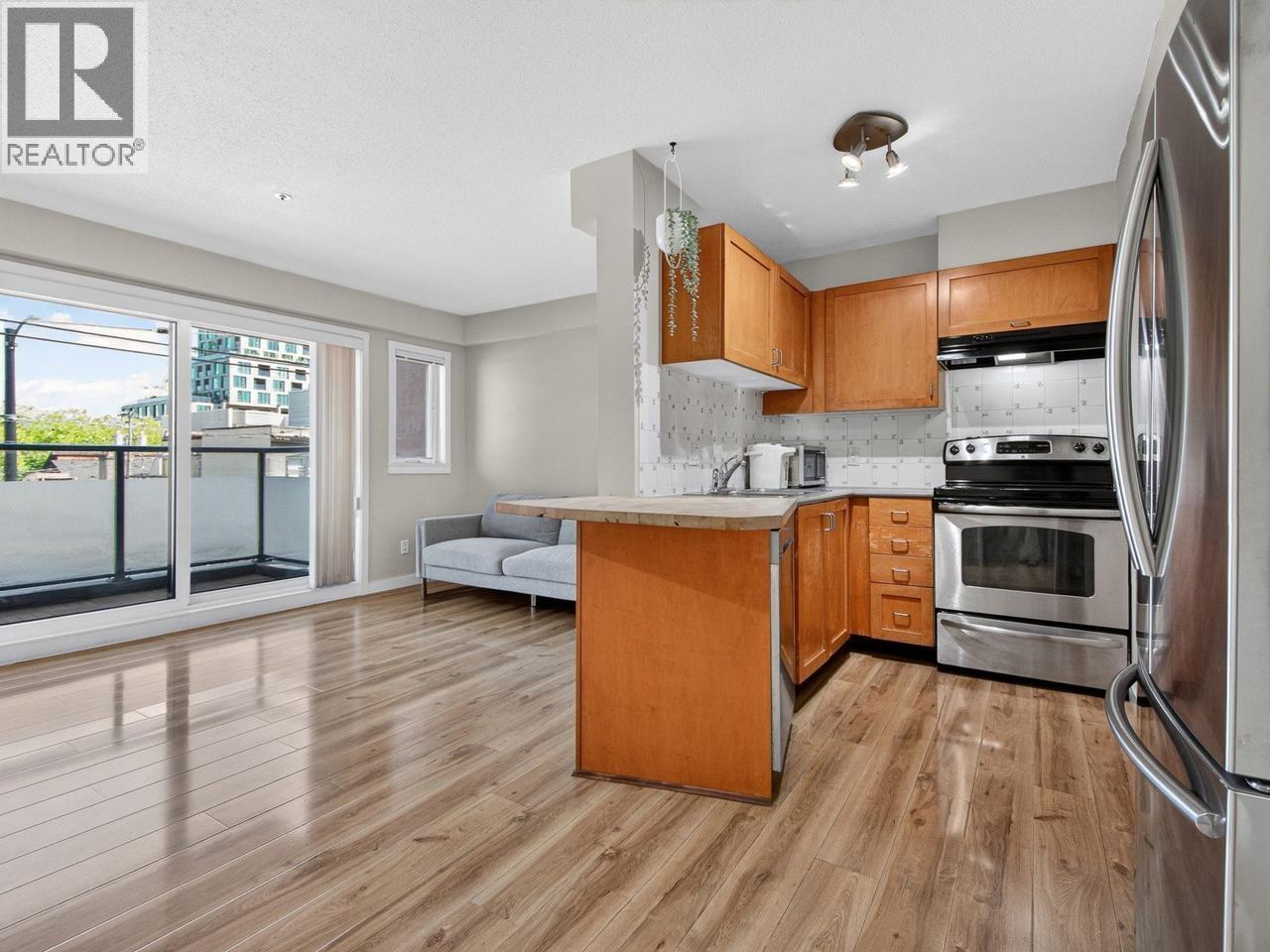 102 3788 W 10th Avenue, Vancouver, British Columbia  V6R 2G4 - Photo 10 - R3131529
