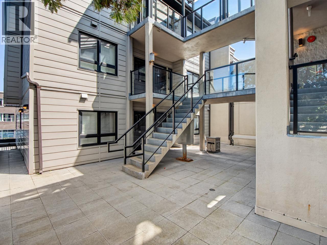 102 3788 W 10th Avenue, Vancouver, British Columbia  V6R 2G4 - Photo 3 - R3131529