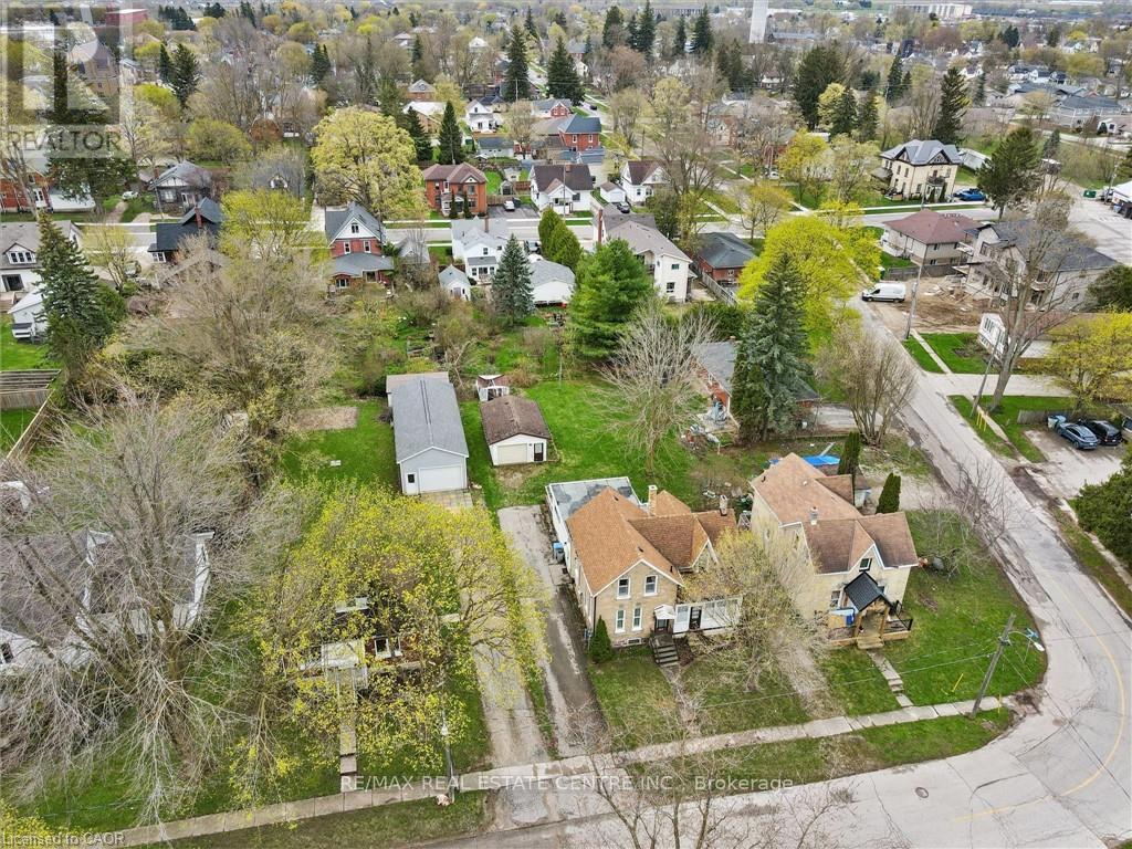 476-478 Campbell Street W, North Perth, Ontario  N4W 1J3 - Photo 2 - X13233122