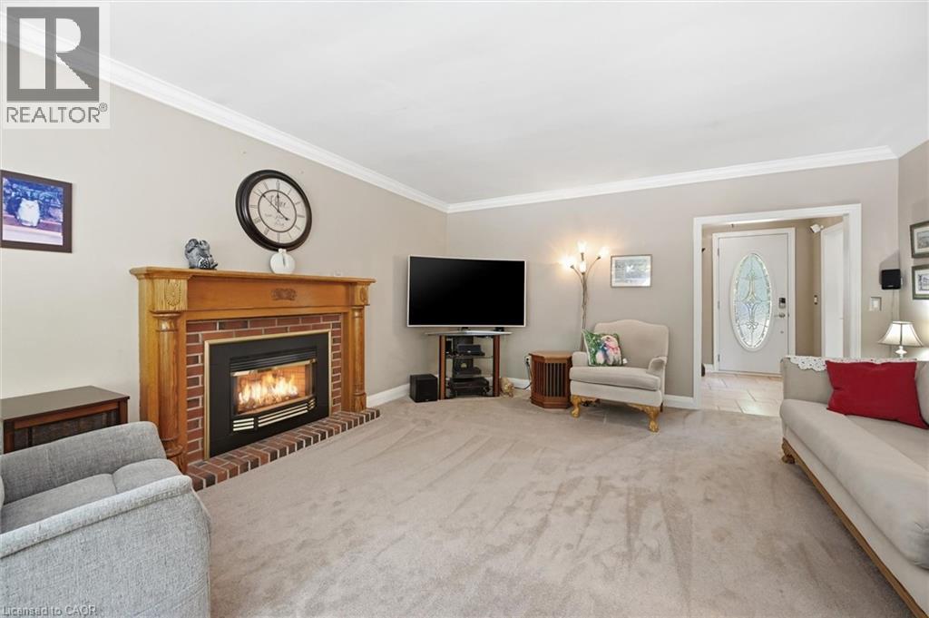 951 Cloverleaf Drive, Burlington, Ontario  L7T 3Y8 - Photo 17 - 40832645