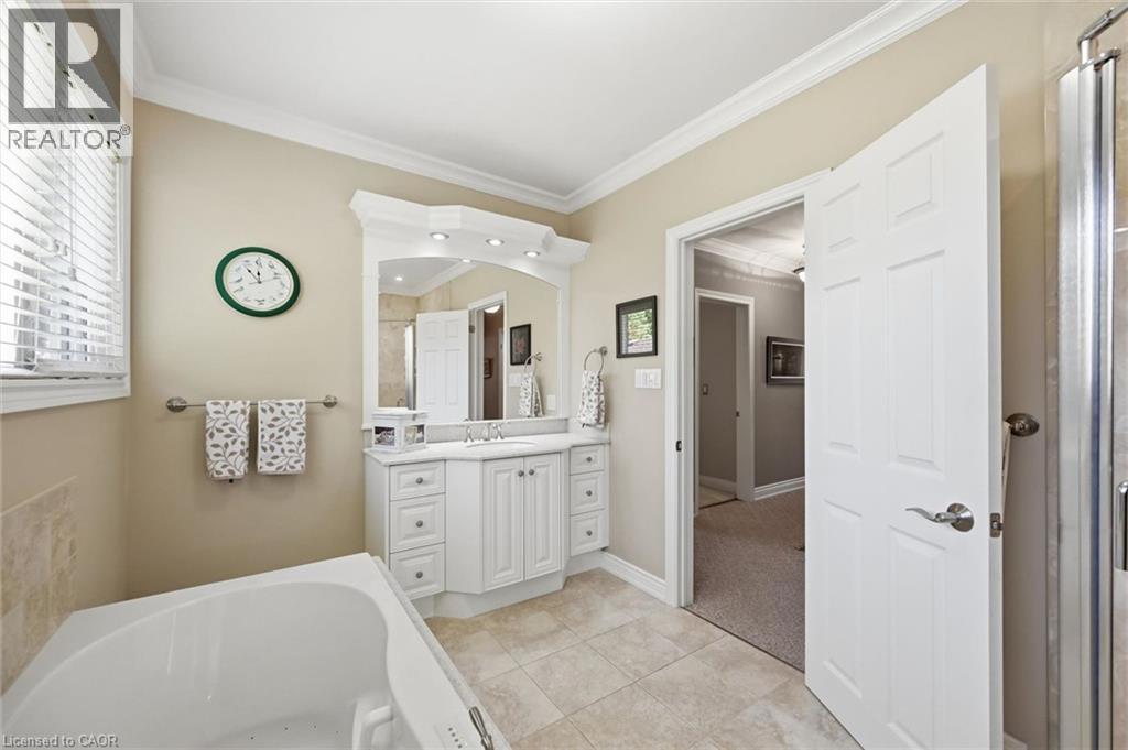 951 Cloverleaf Drive, Burlington, Ontario  L7T 3Y8 - Photo 26 - 40832645