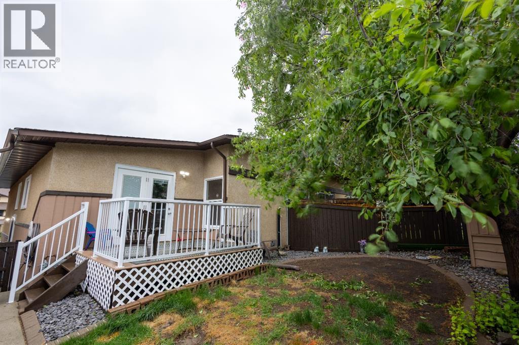 62 Berkley Close Nw, Calgary, Alberta  T3K 1B3 - Photo 21 - A2317180