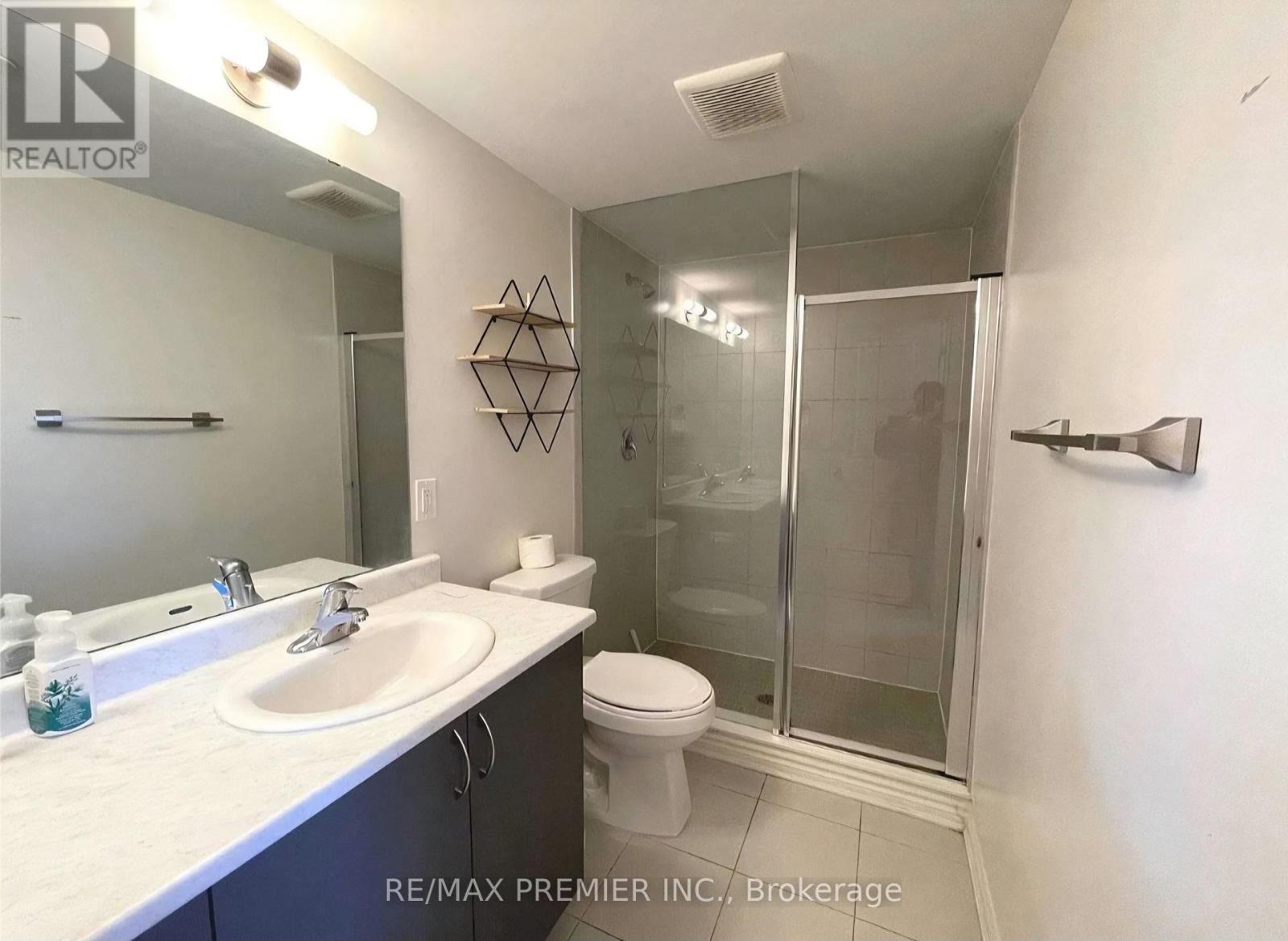 1 - 2255 Mcnab Lane, Mississauga, Ontario  L5J 0B3 - Photo 15 - W13232576