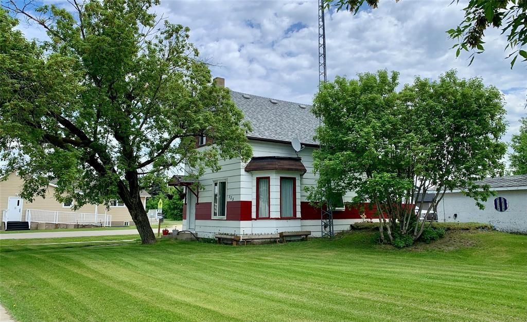 125 Burrows Avenue N, Plumas, Manitoba  R0J 1P0 - Photo 1 - 202612580