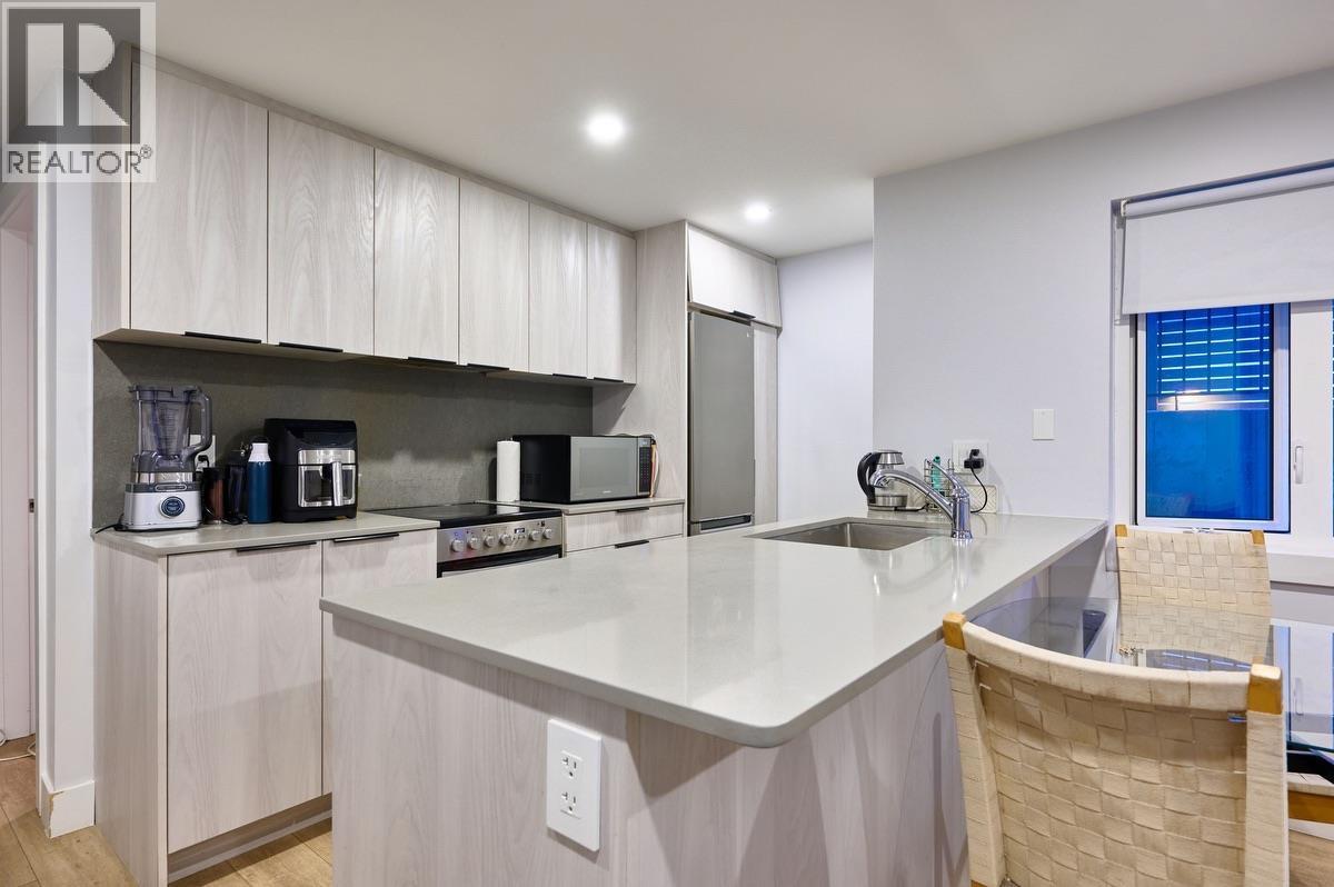 449 E 15th Street, North Vancouver, British Columbia  V7L 2R9 - Photo 34 - R3130816