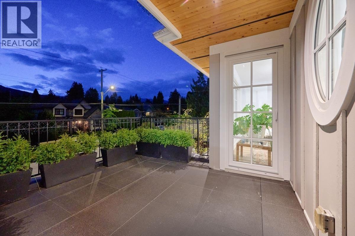 449 E 15th Street, North Vancouver, British Columbia  V7L 2R9 - Photo 24 - R3130816