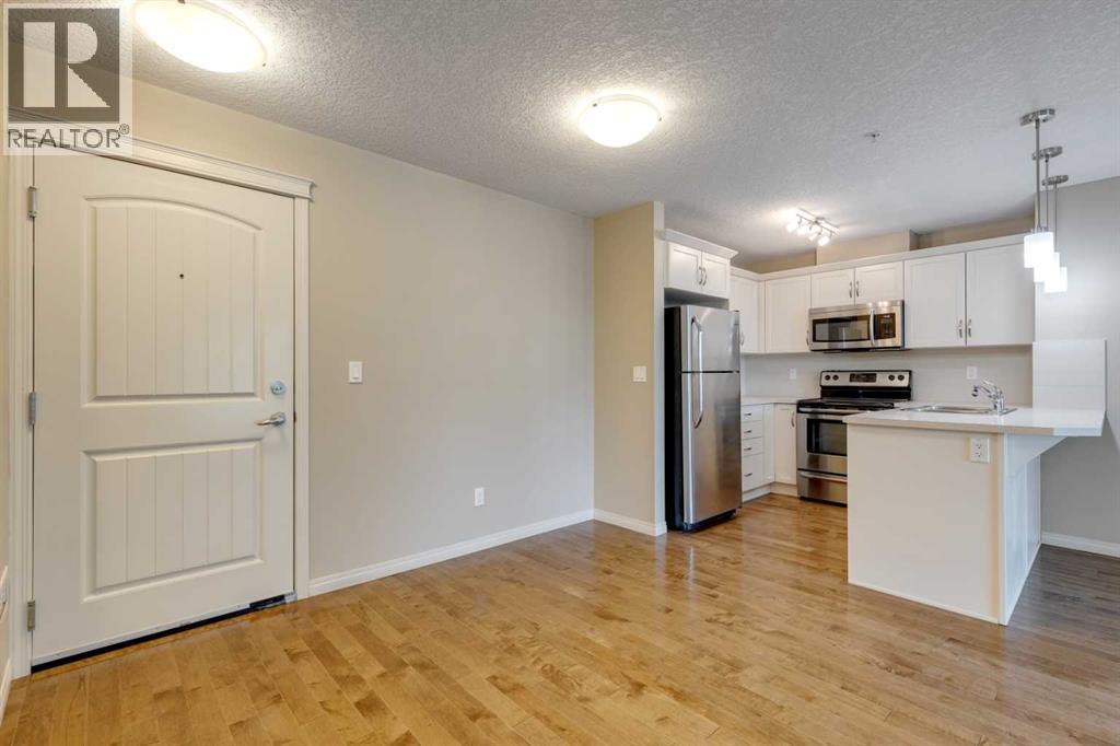 106, 304 Cranberry Park SE, Calgary, Alberta  T3M 1W2 - Photo 3 - A2282535