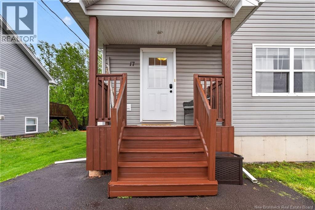 17 Whisperwood, Moncton, New Brunswick  E1G 0P7 - Photo 5 - NB140992