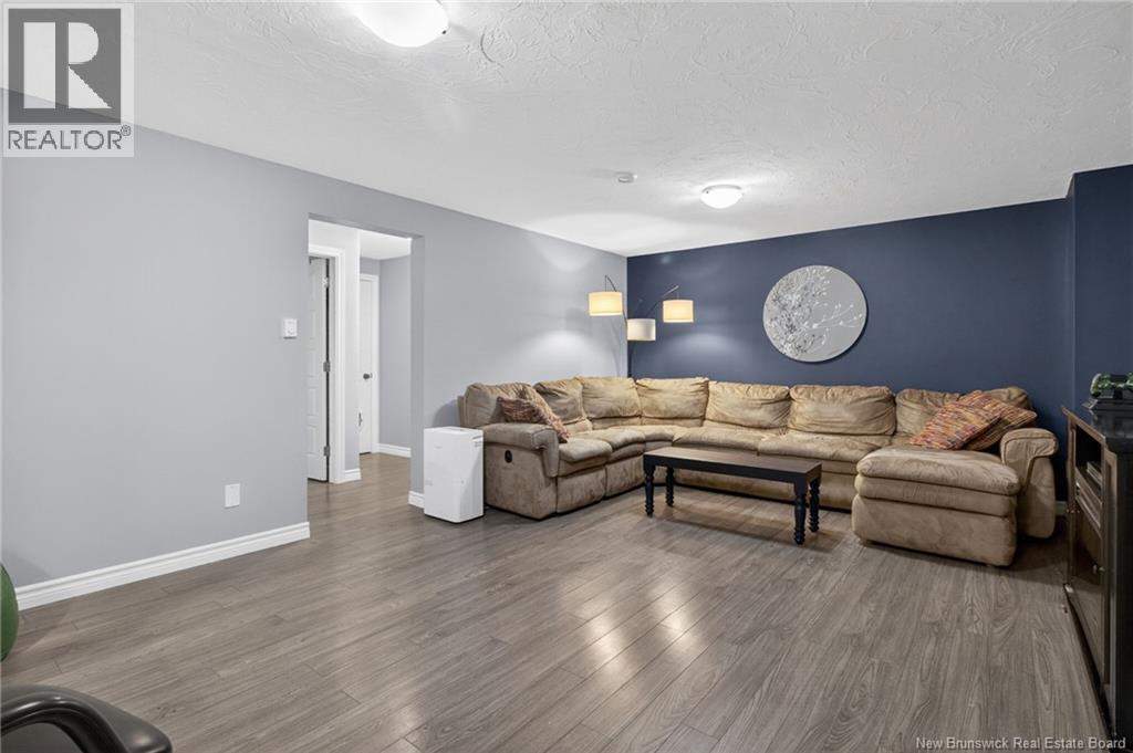 17 Whisperwood, Moncton, New Brunswick  E1G 0P7 - Photo 37 - NB140992