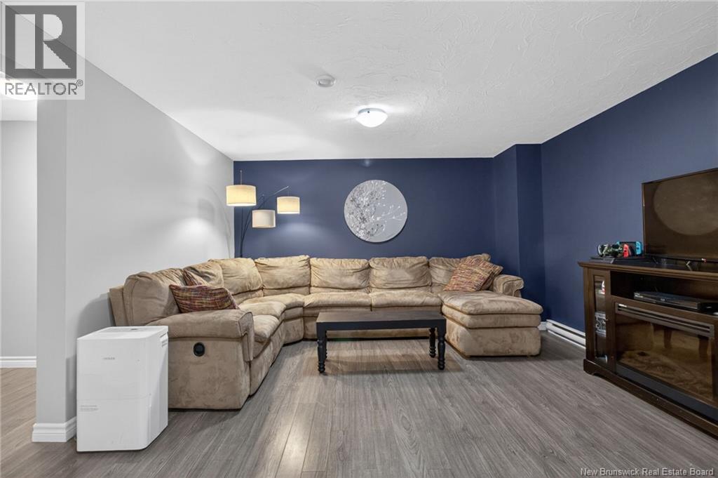 17 Whisperwood, Moncton, New Brunswick  E1G 0P7 - Photo 38 - NB140992