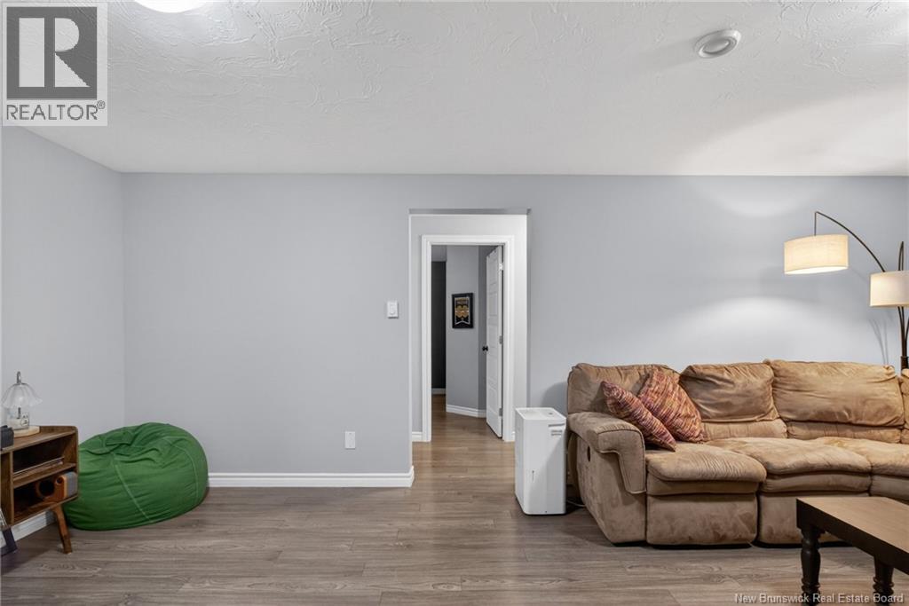 17 Whisperwood, Moncton, New Brunswick  E1G 0P7 - Photo 39 - NB140992