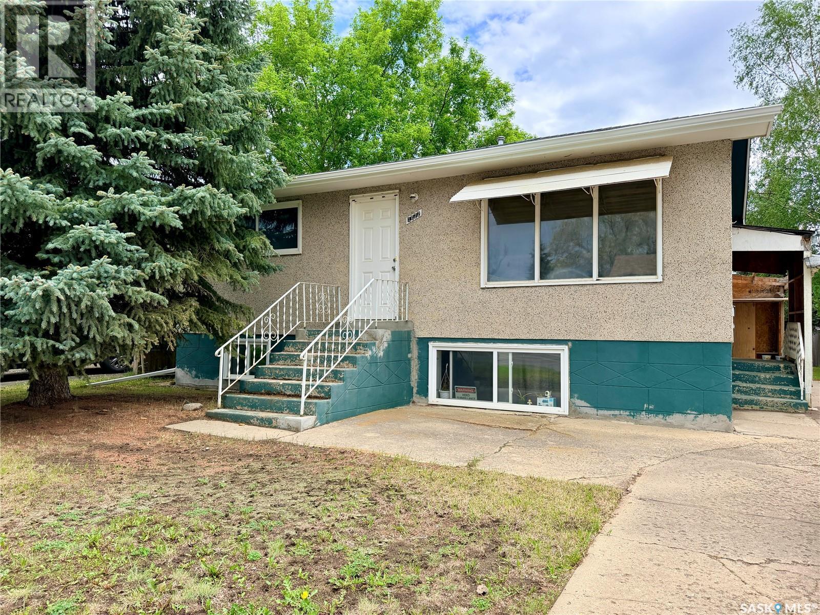 1022 110th Street, North Battleford, Saskatchewan  S9A 2H4 - Photo 1 - SK038066