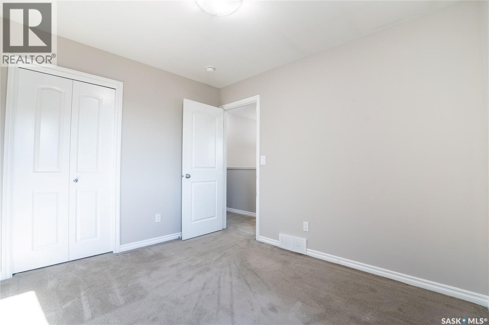 334 Dickson Crescent, Saskatoon, Saskatchewan S7T 0T8 - Photo 13 - SK038058