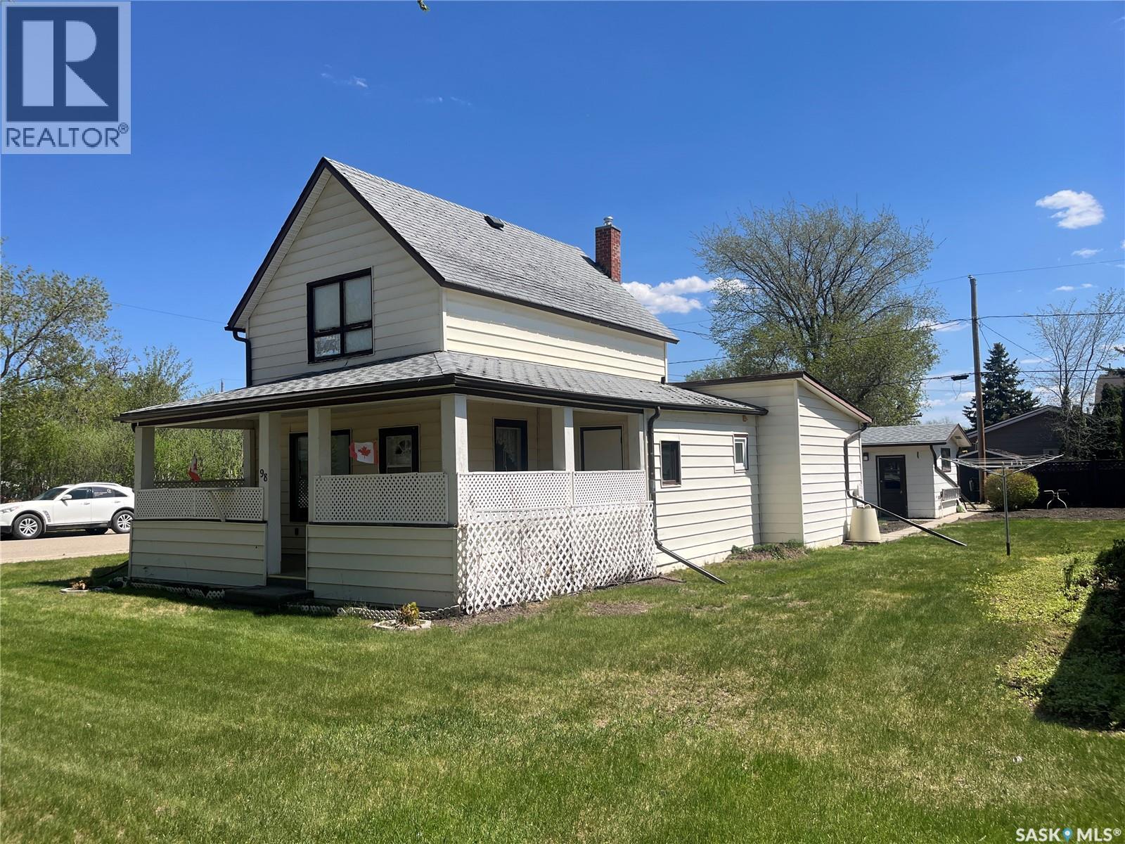 98 3rd Street Ne, Wadena, Saskatchewan  S0A 4J0 - Photo 25 - SK038035