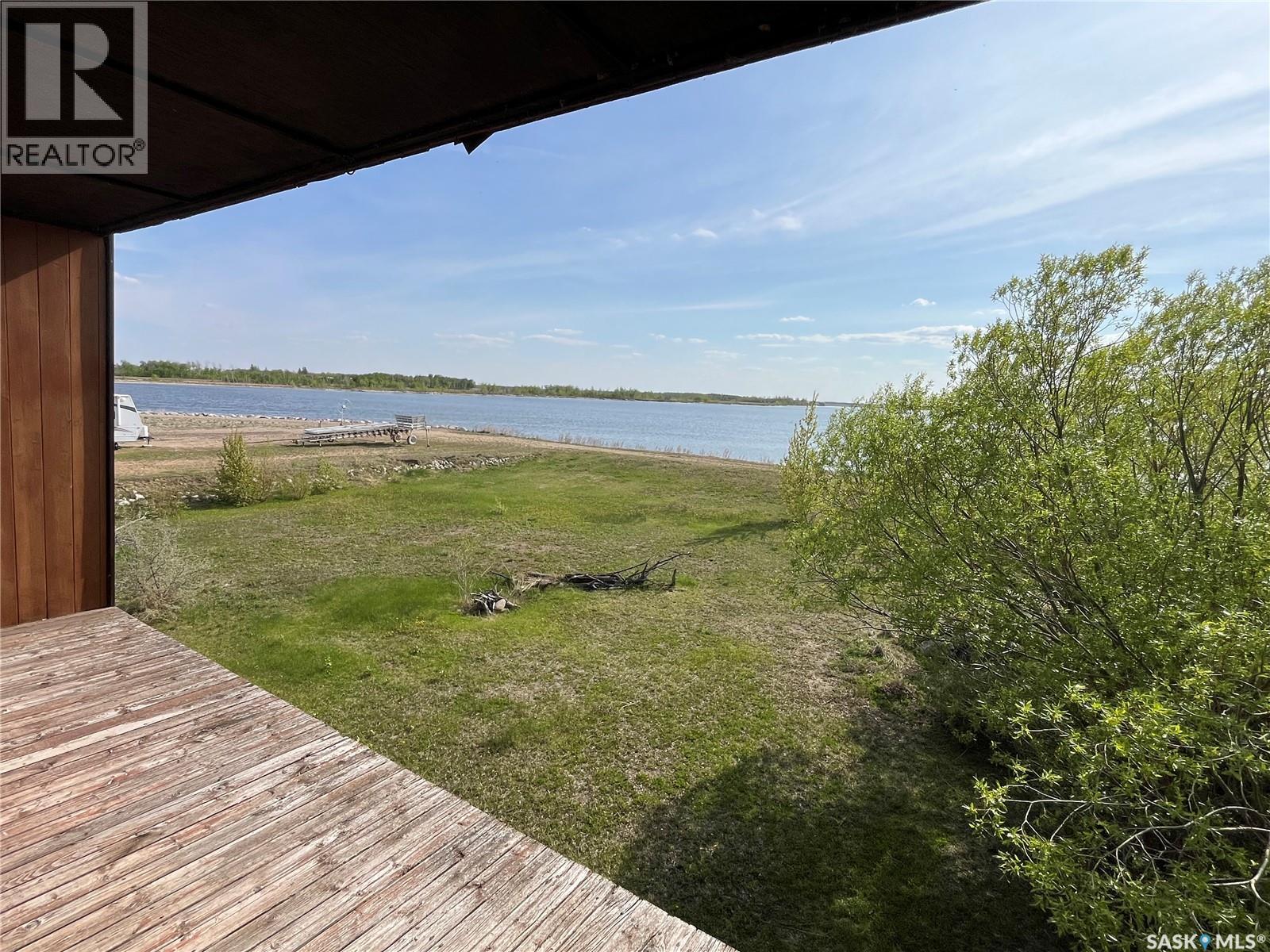 118-119 Murray Crescent, Fishing Lake, Saskatchewan  S0A 1A0 - Photo 3 - SK038021