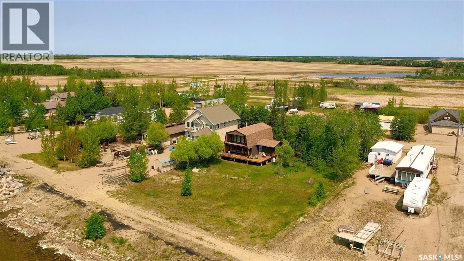 118-119 Murray Crescent, Fishing Lake, Saskatchewan  S0A 1A0 - Photo 31 - SK038021