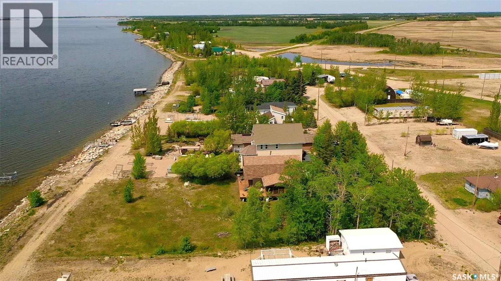 118-119 Murray Crescent, Fishing Lake, Saskatchewan  S0A 1A0 - Photo 32 - SK038021