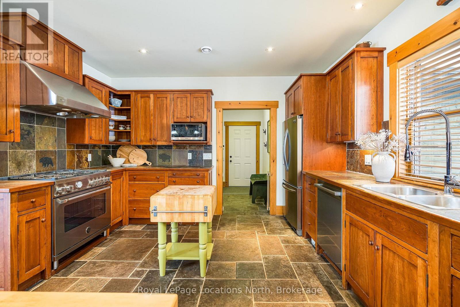 2623 Con 10 N Nottawasaga Side Road N, Clearview, Ontario  L9Y 3Y9 - Photo 13 - S12851688