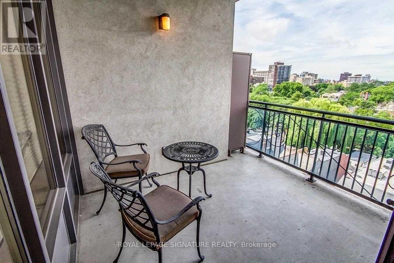 1005 - 99 Avenue Road, Toronto, Ontario  M5R 2G5 - Photo 15 - C13233228