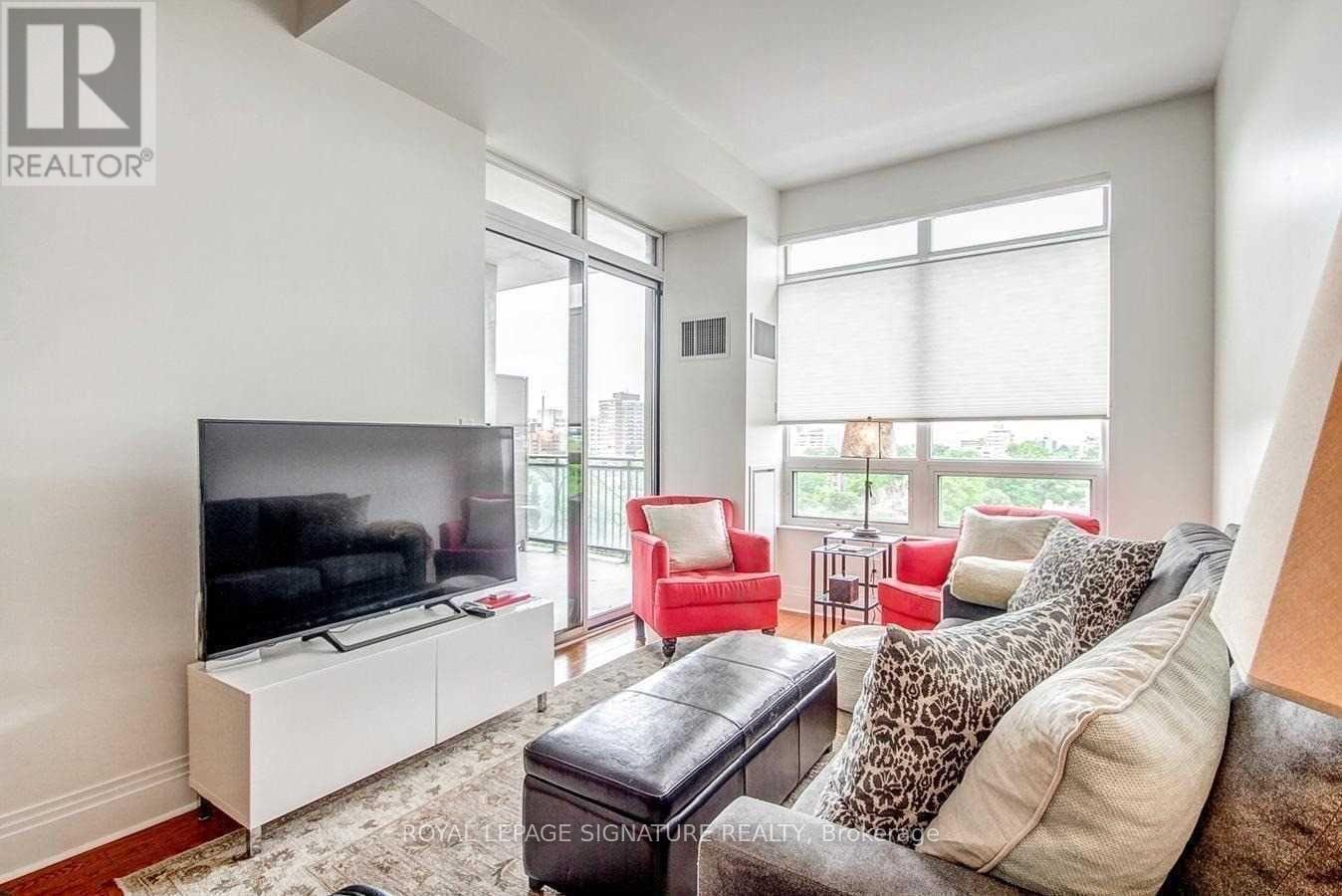 1005 - 99 Avenue Road, Toronto, Ontario  M5R 2G5 - Photo 3 - C13233228
